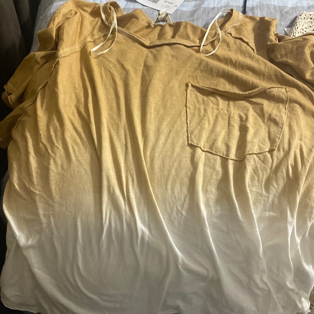 New WT Pocket Boutique T